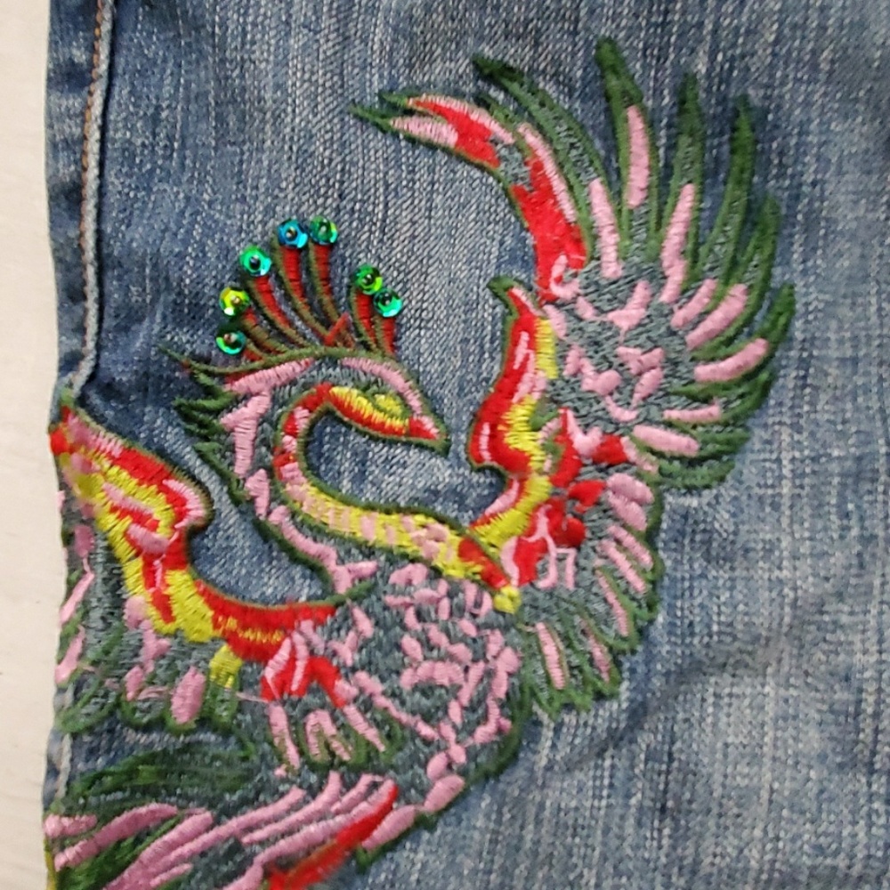 Embroidered Jeans - Picture 7 of 8